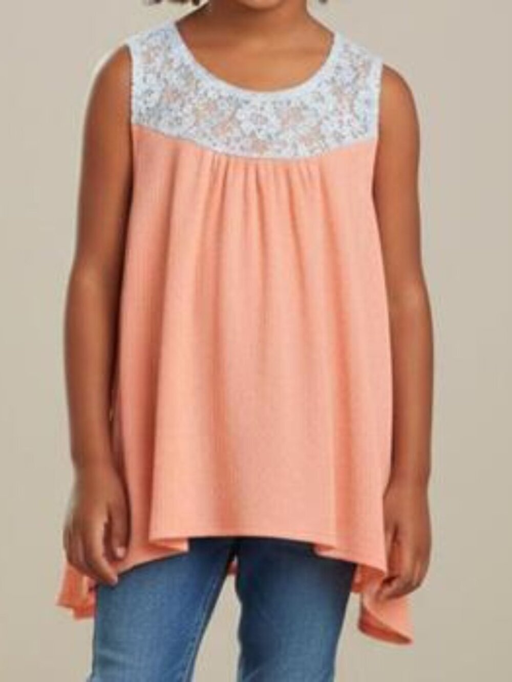 Basic Editions Peach Sleeveless Top with Lace Detail, Size Large